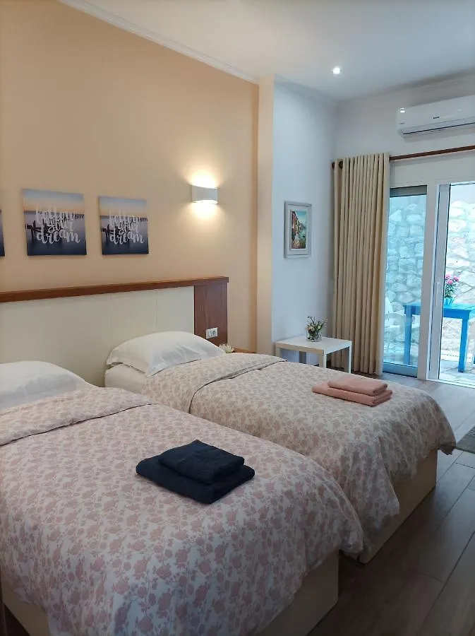 Hotel Sofia'S Cozy Rooms Himare