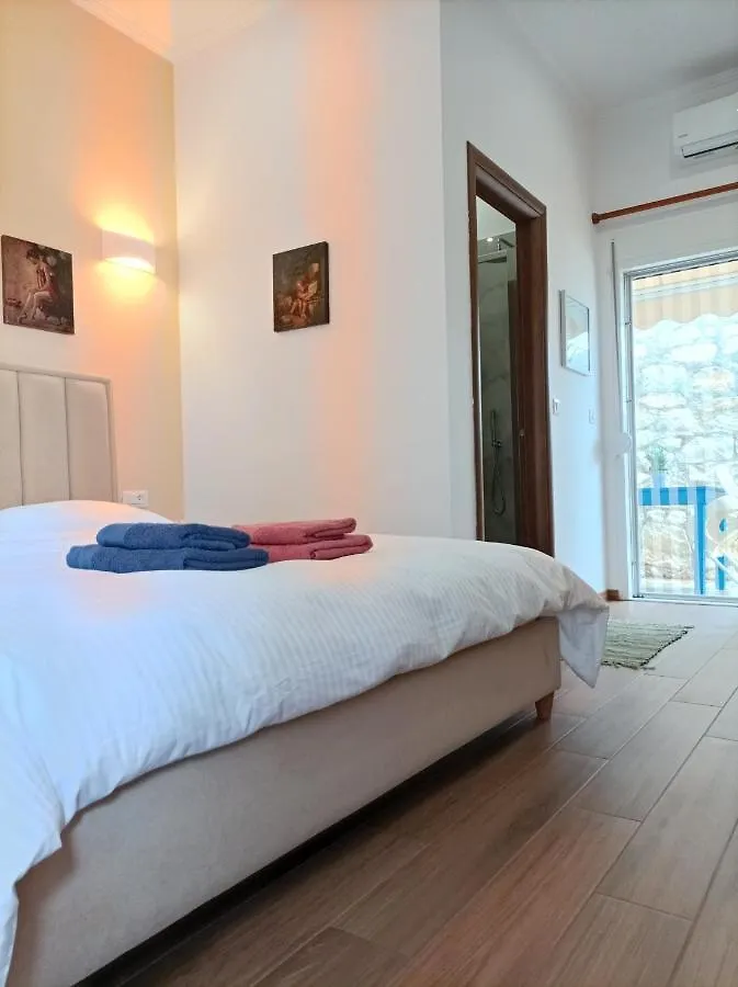 Hotel Sofia'S Cozy Rooms Himarë